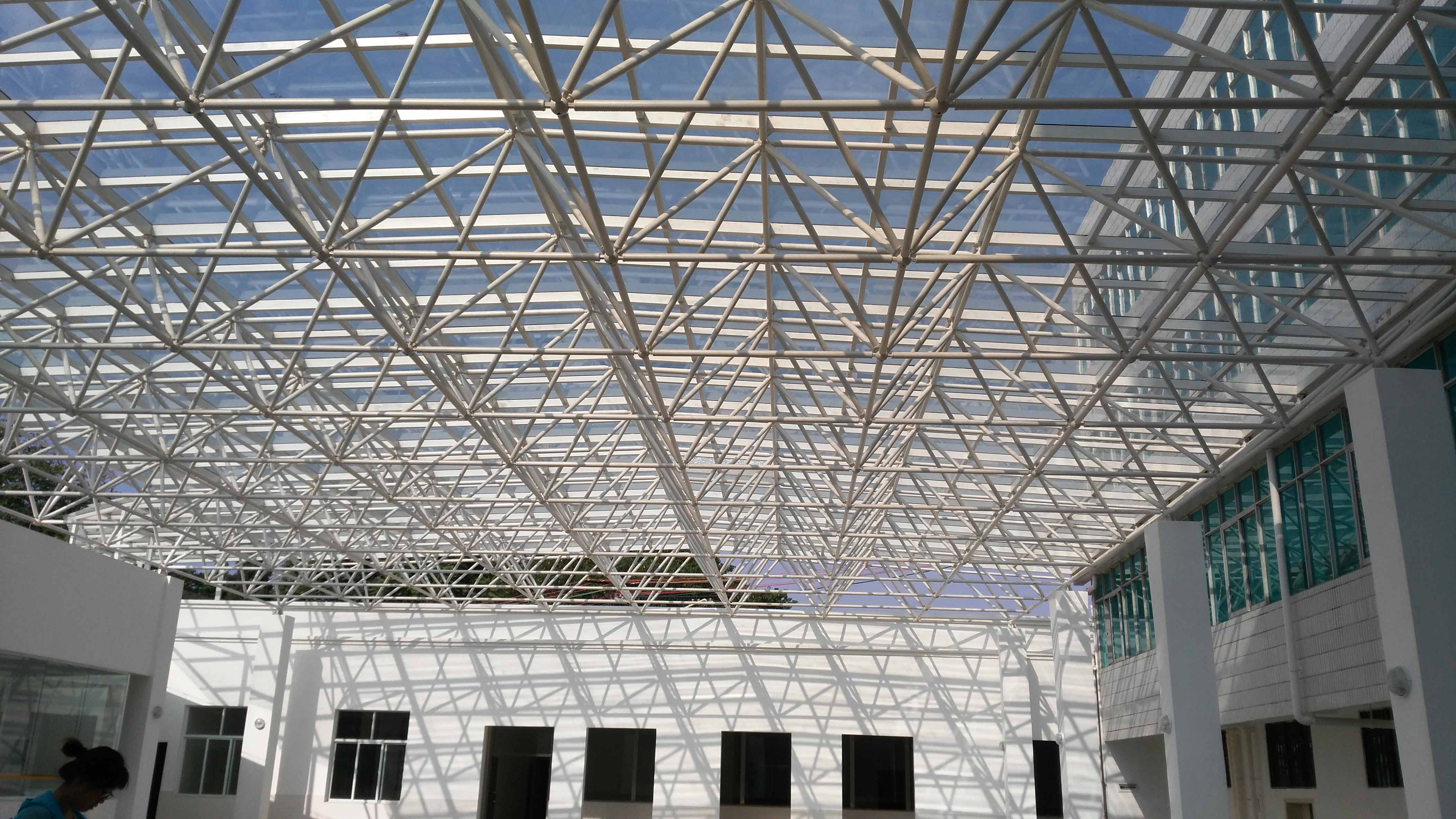 平谷平板型网架安装